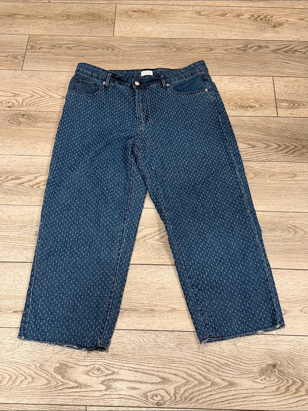 Time and Tru Relaxed Blue Patterned Women's Jeans
